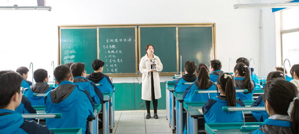 乾县引入导师机制，准确把握考试方向