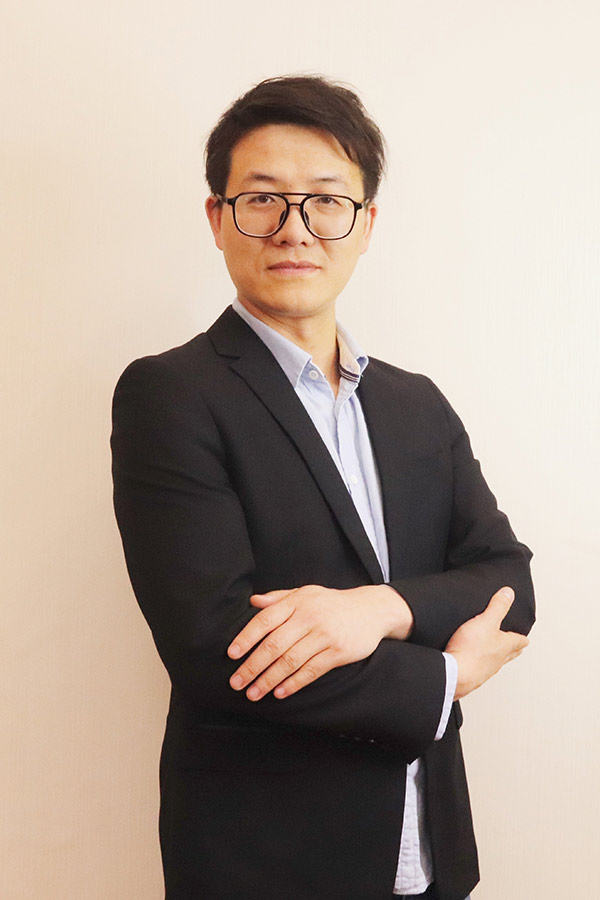 乾县李林科 本科学历,毕业于西安石油大学
